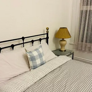 https://boulevard-double-room-in-shared-accommodation.yorkshirehotels.net